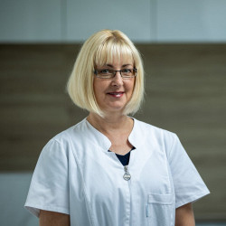 Dr. Szabó Judit Petra - Fül-orr-gégész