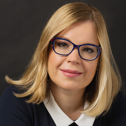 Dr. Áts Katalin - Reumatológus